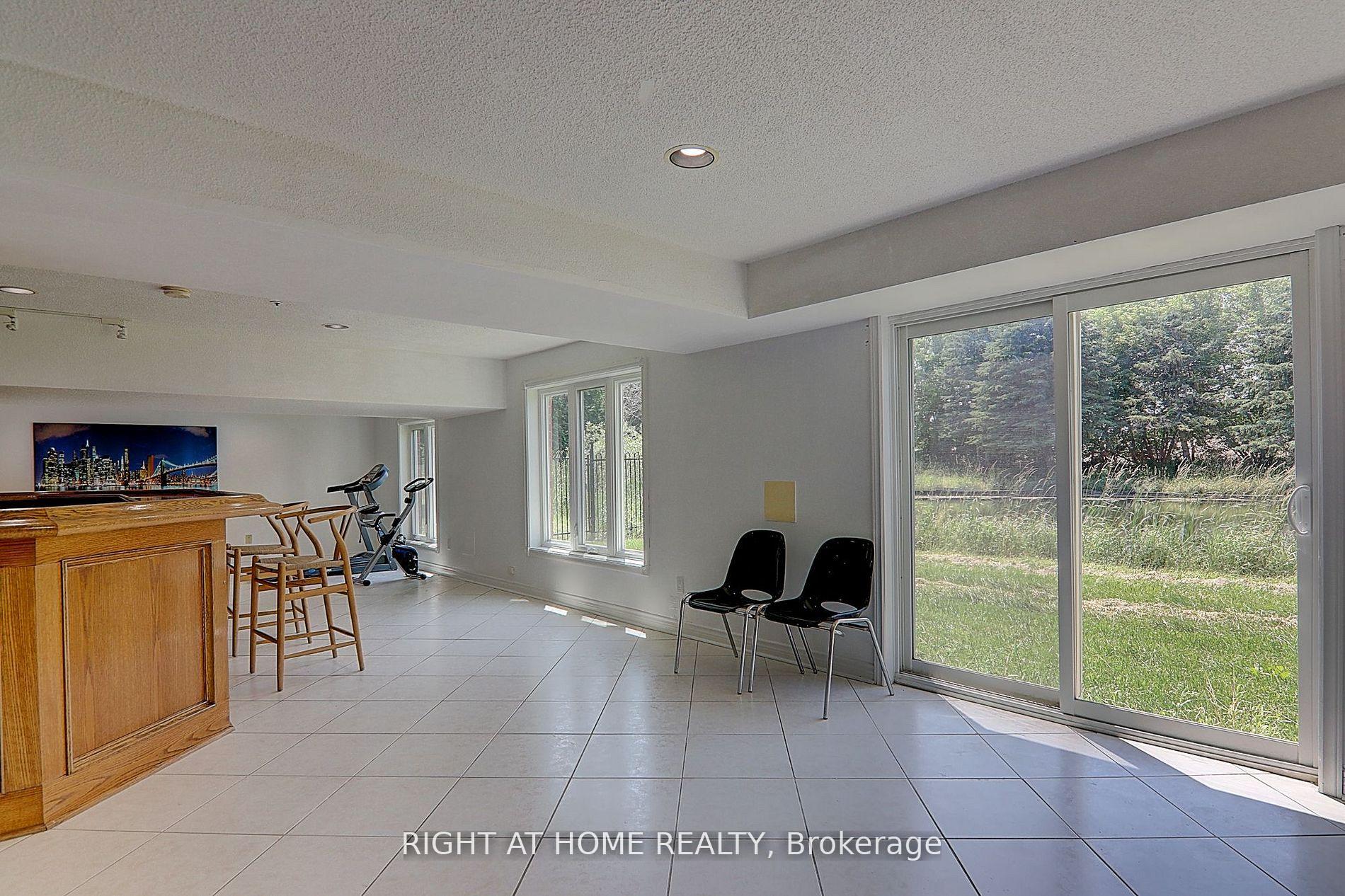 Photo 25 of 1008 Mount Albert Road, East Gwillimbury, Rural East Gwillimbury — HOMEH