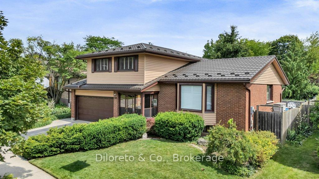 Photo 1 of 7 Wimbledon Road, Guelph, Willow West/Sugarbush/West Acres — HOMEH
