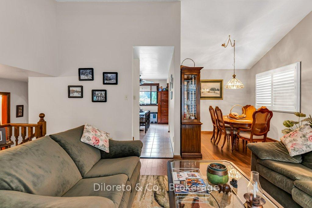 Photo 9 of 7 Wimbledon Road, Guelph, Willow West/Sugarbush/West Acres — HOMEH