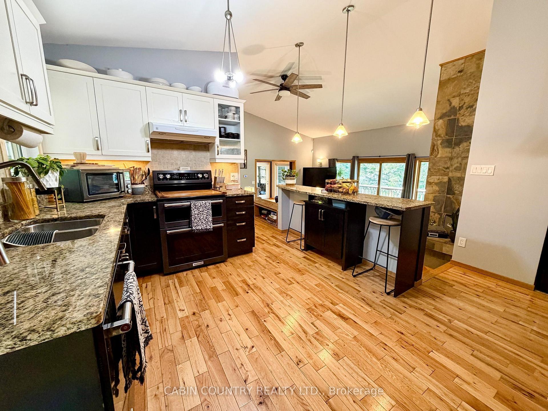 Photo 24 of 48 Sunset Trail, Kenora, Redditt Road East — HOMEH