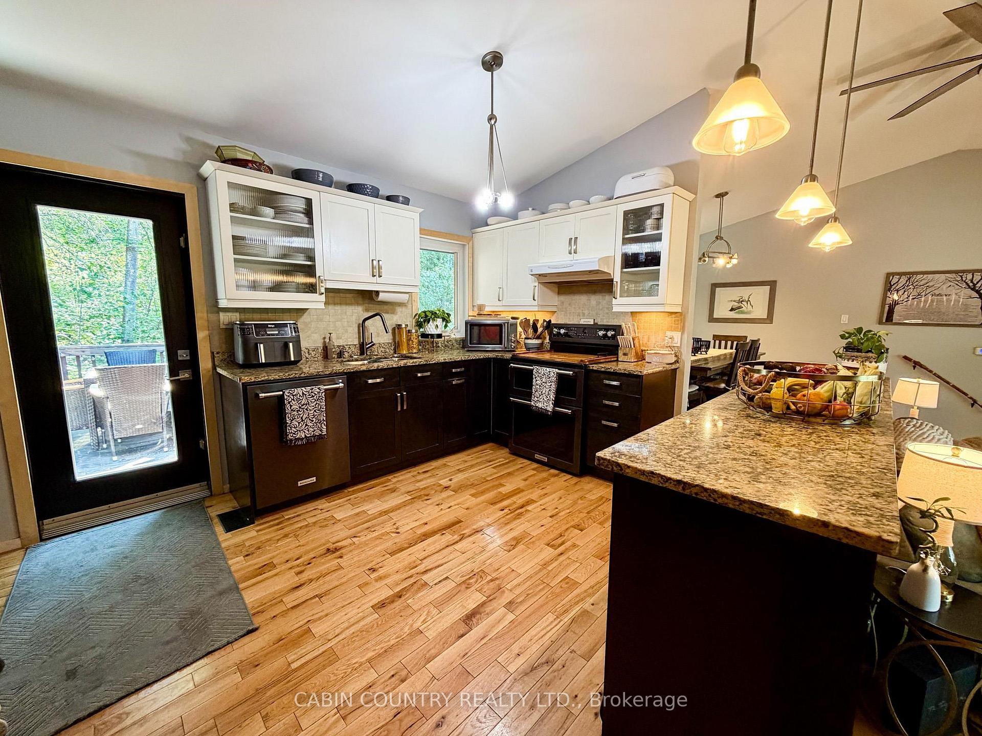Photo 25 of 48 Sunset Trail, Kenora, Redditt Road East — HOMEH