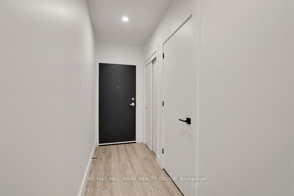 Photo 3 of Unit 7, 368 Chapel Street, Ottawa, Sandy Hill — HOMEH
