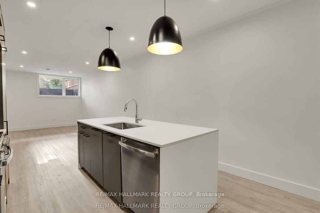 Photo 19 of Unit 7, 368 Chapel Street, Ottawa, Sandy Hill — HOMEH