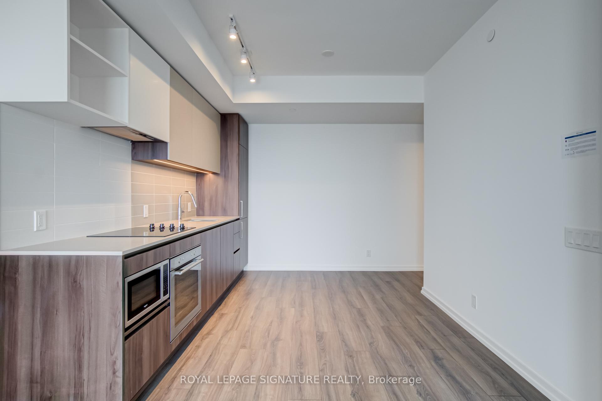 Photo 3 of Unit 4715, 1000 Portage Parkway, Vaughan, Vaughan Corporate Centre — HOMEH