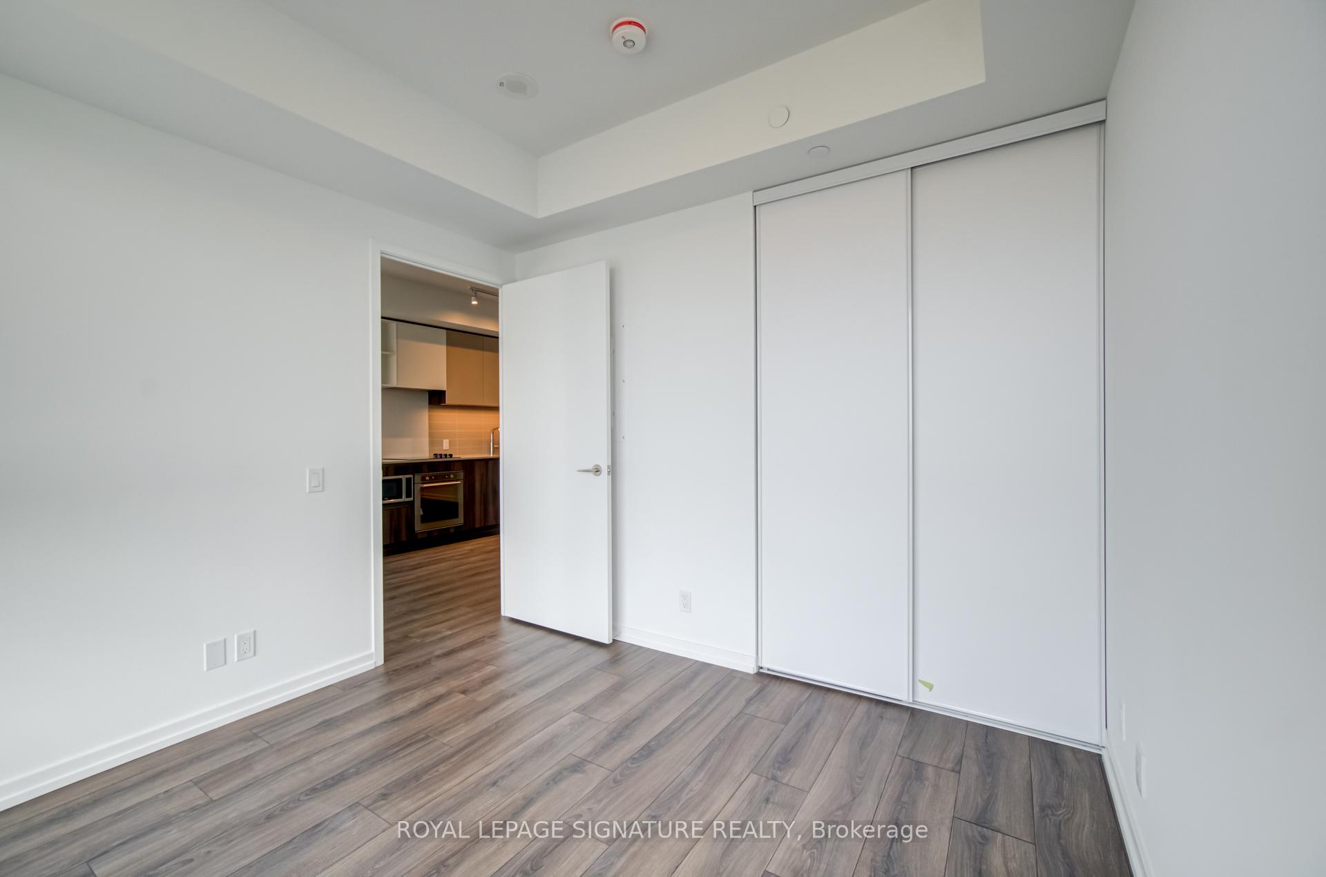 Photo 8 of Unit 4715, 1000 Portage Parkway, Vaughan, Vaughan Corporate Centre — HOMEH