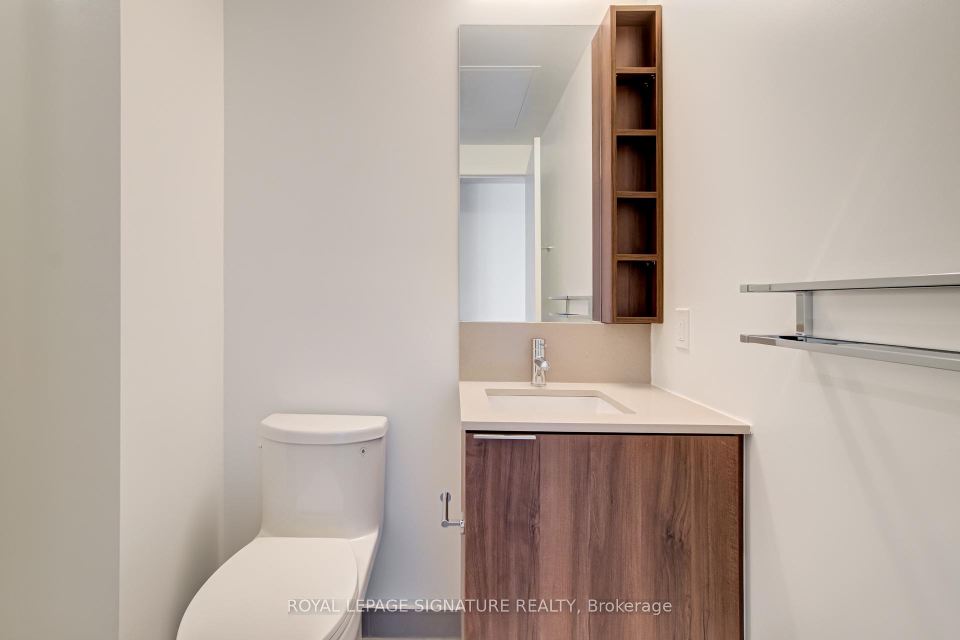 Photo 9 of Unit 4715, 1000 Portage Parkway, Vaughan, Vaughan Corporate Centre — HOMEH