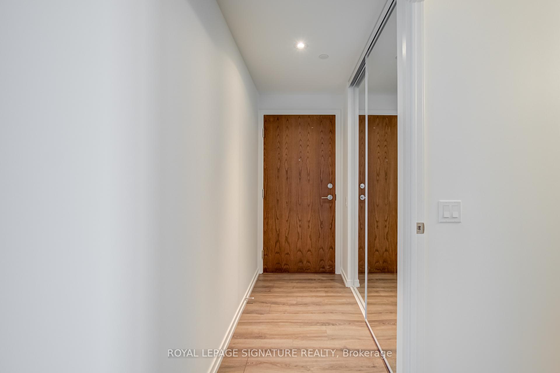 Photo 13 of Unit 4715, 1000 Portage Parkway, Vaughan, Vaughan Corporate Centre — HOMEH