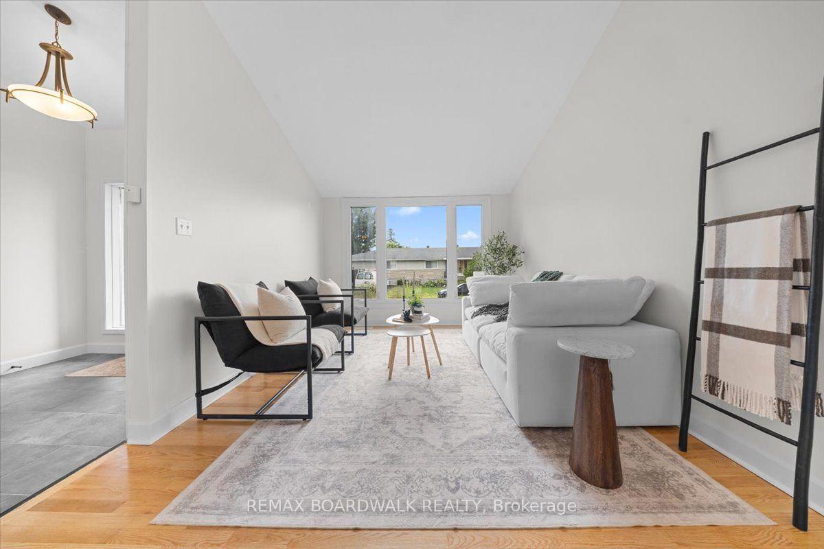 Photo 3 of 1219 Notting Hill Avenue, Ottawa, Brookfield Gardens — HOMEH