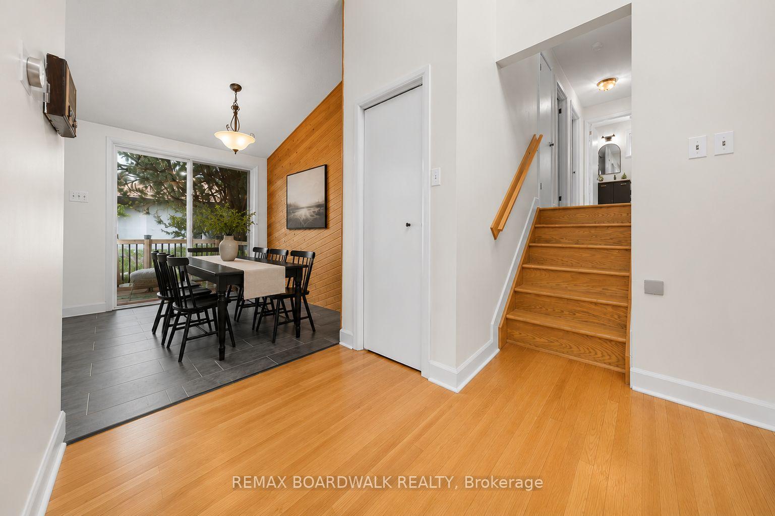 Photo 6 of 1219 Notting Hill Avenue, Ottawa, Brookfield Gardens — HOMEH