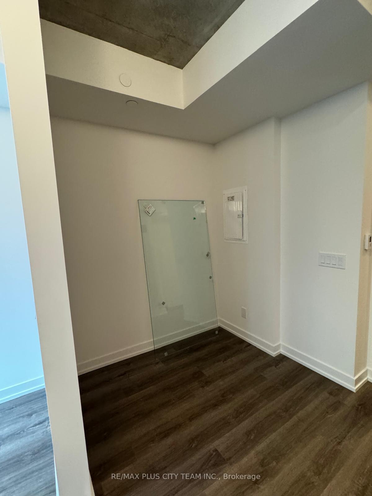 Photo 2 of Unit 926, 28 Eastern Avenue, Toronto, Moss Park — HOMEH
