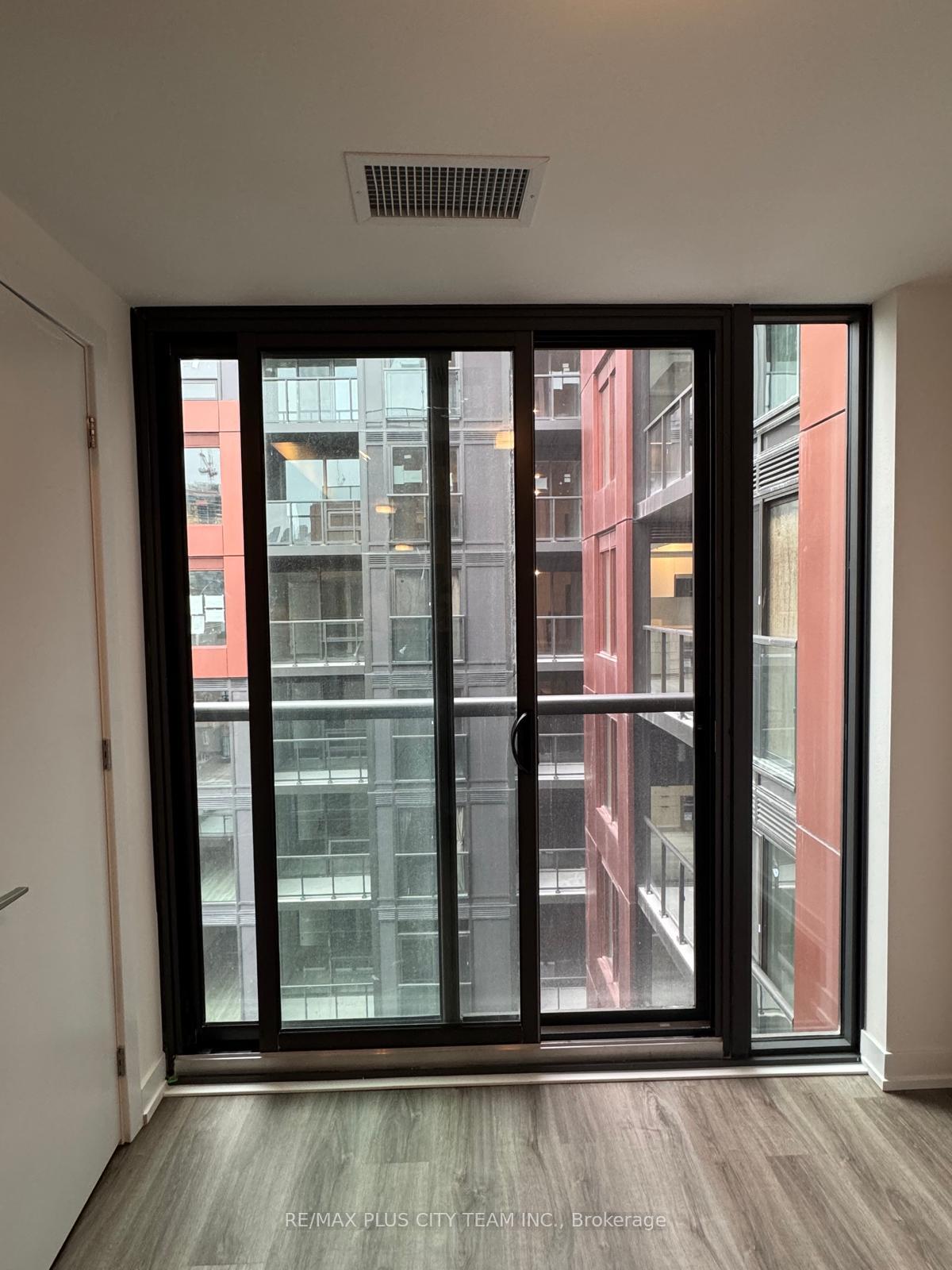Photo 10 of Unit 926, 28 Eastern Avenue, Toronto, Moss Park — HOMEH