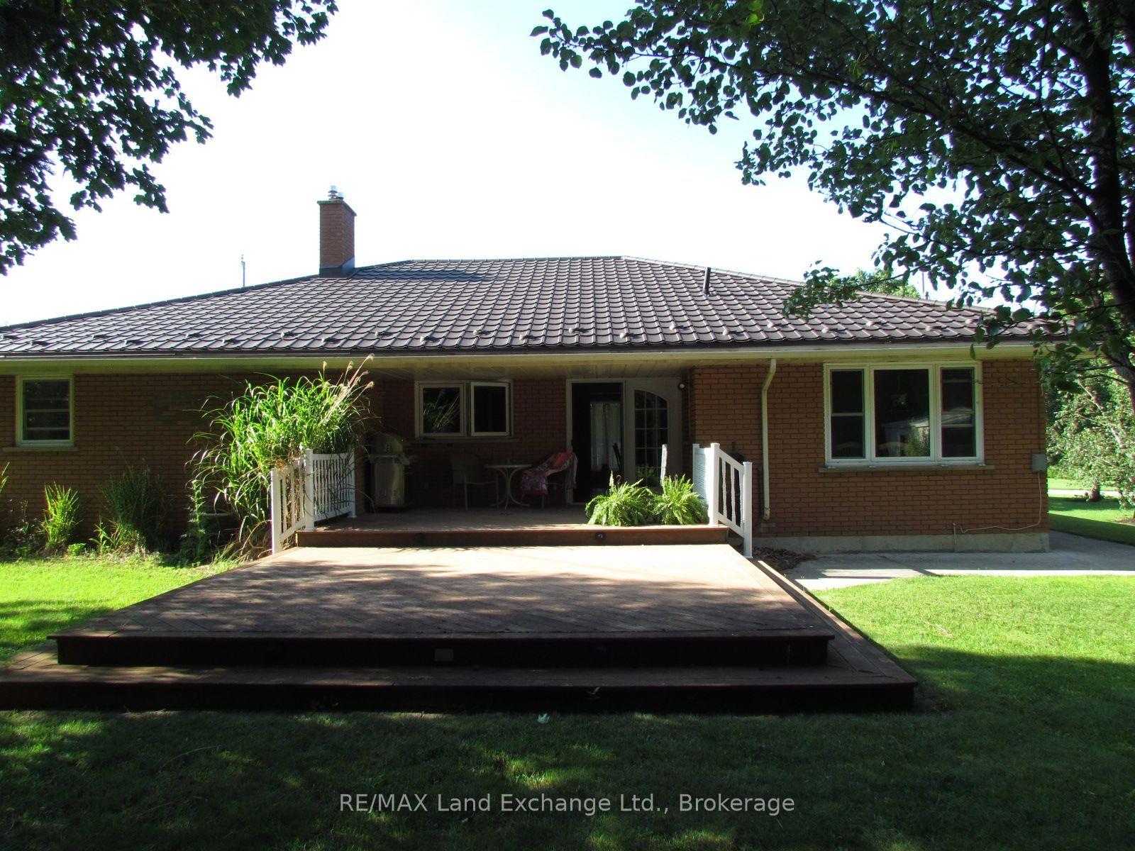 Photo 4 of 115 Brown'S Lane, Brockton — HOMEH