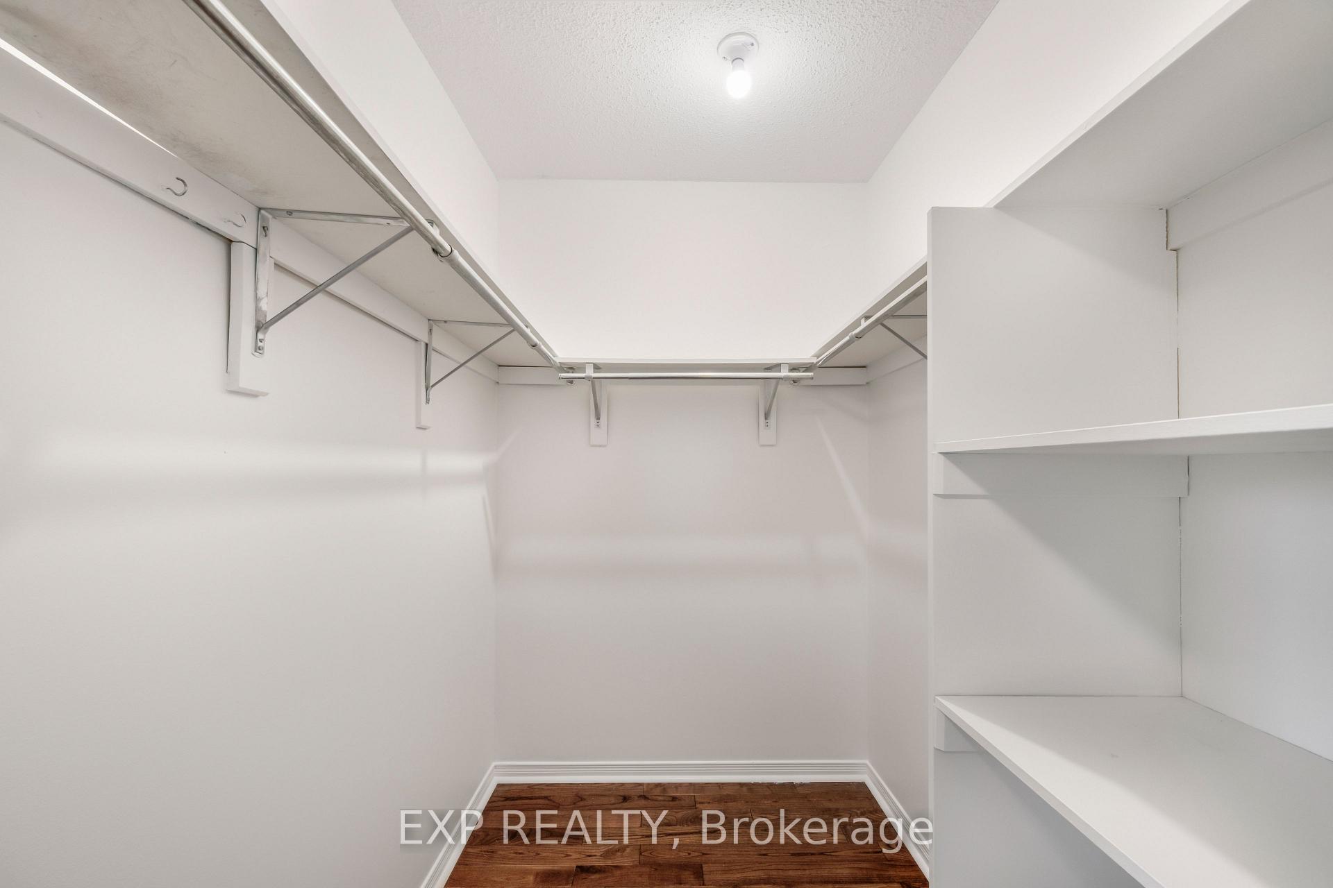 Photo 16 of 128 Olympia Crescent, Brampton, Fletcher's Meadow — HOMEH