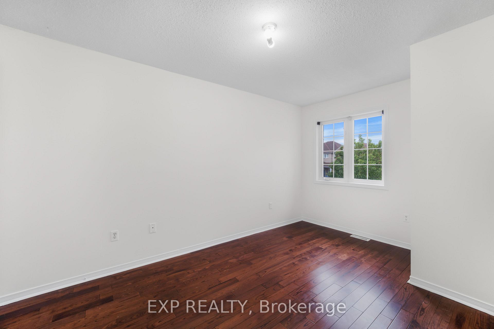 Photo 17 of 128 Olympia Crescent, Brampton, Fletcher's Meadow — HOMEH