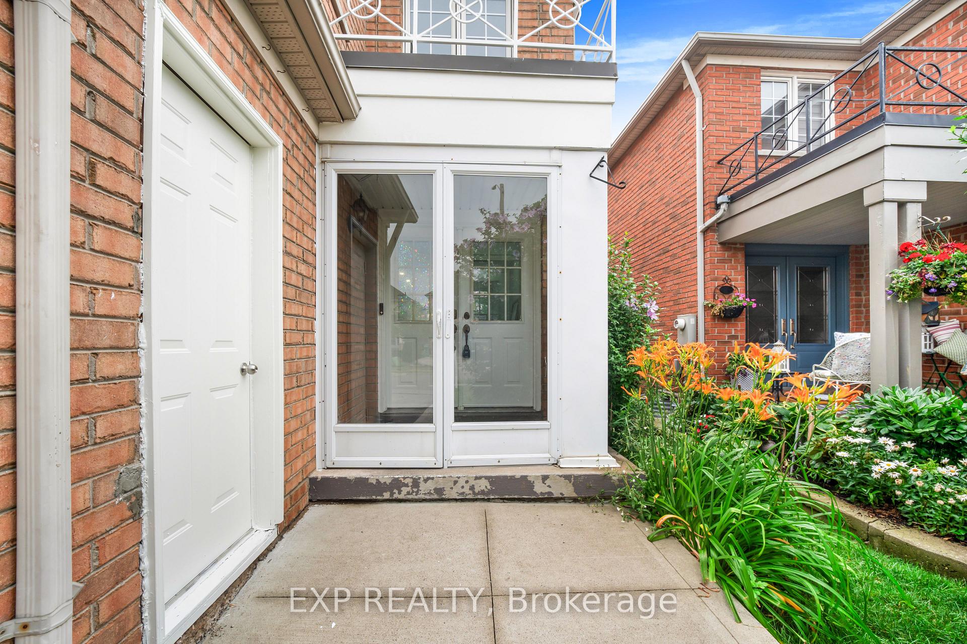 Photo 25 of 128 Olympia Crescent, Brampton, Fletcher's Meadow — HOMEH