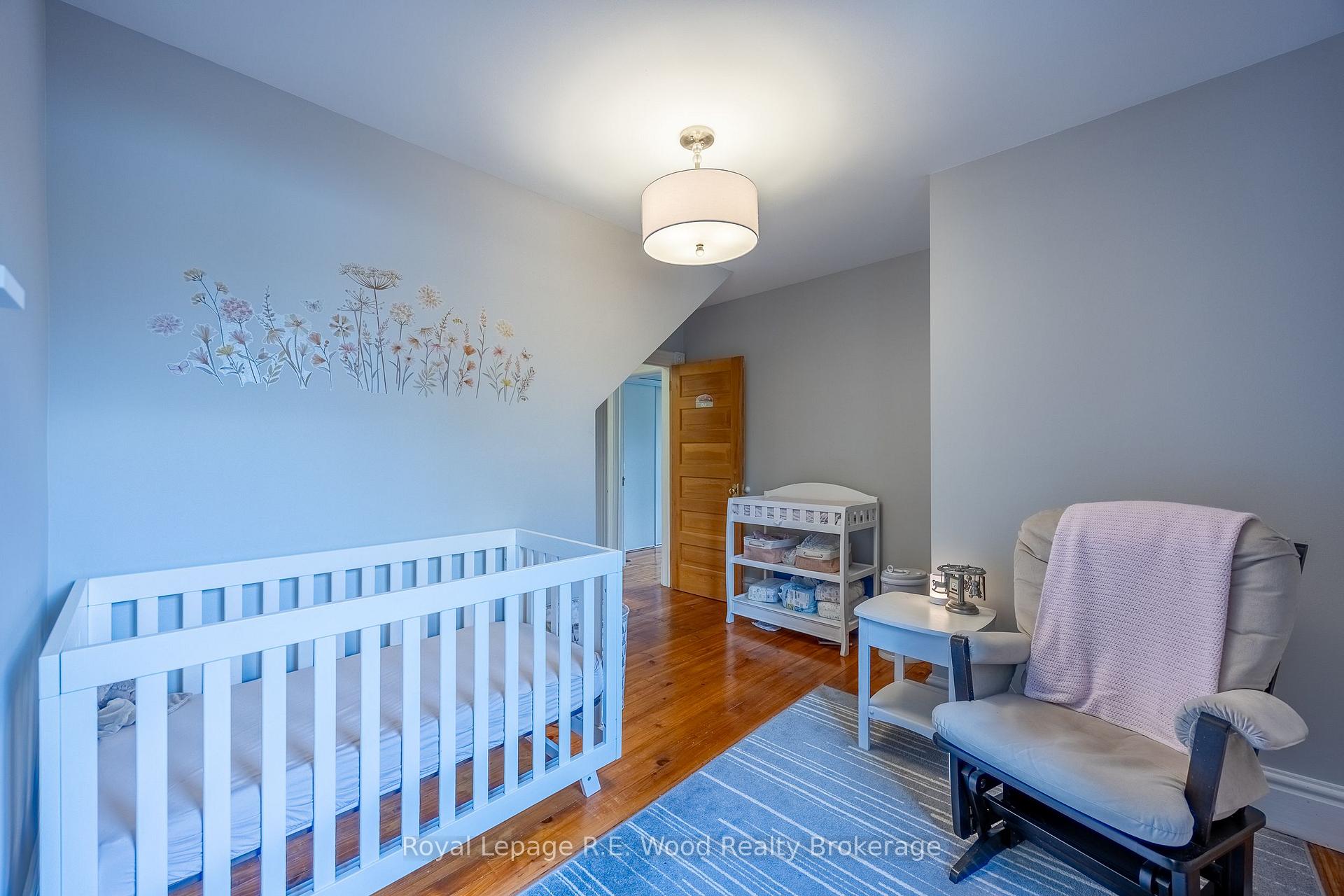 Photo 17 of 10 George Street, Tillsonburg — HOMEH