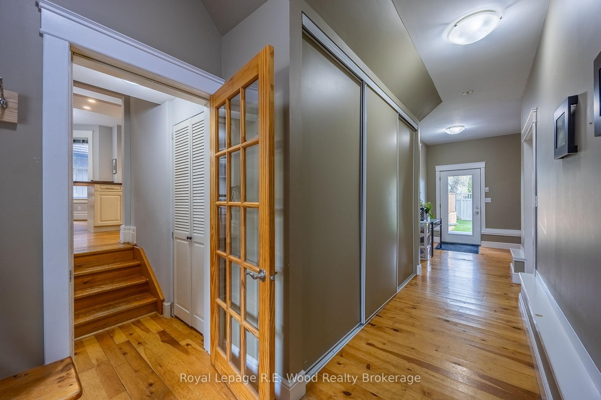 Photo 25 of 10 George Street, Tillsonburg — HOMEH