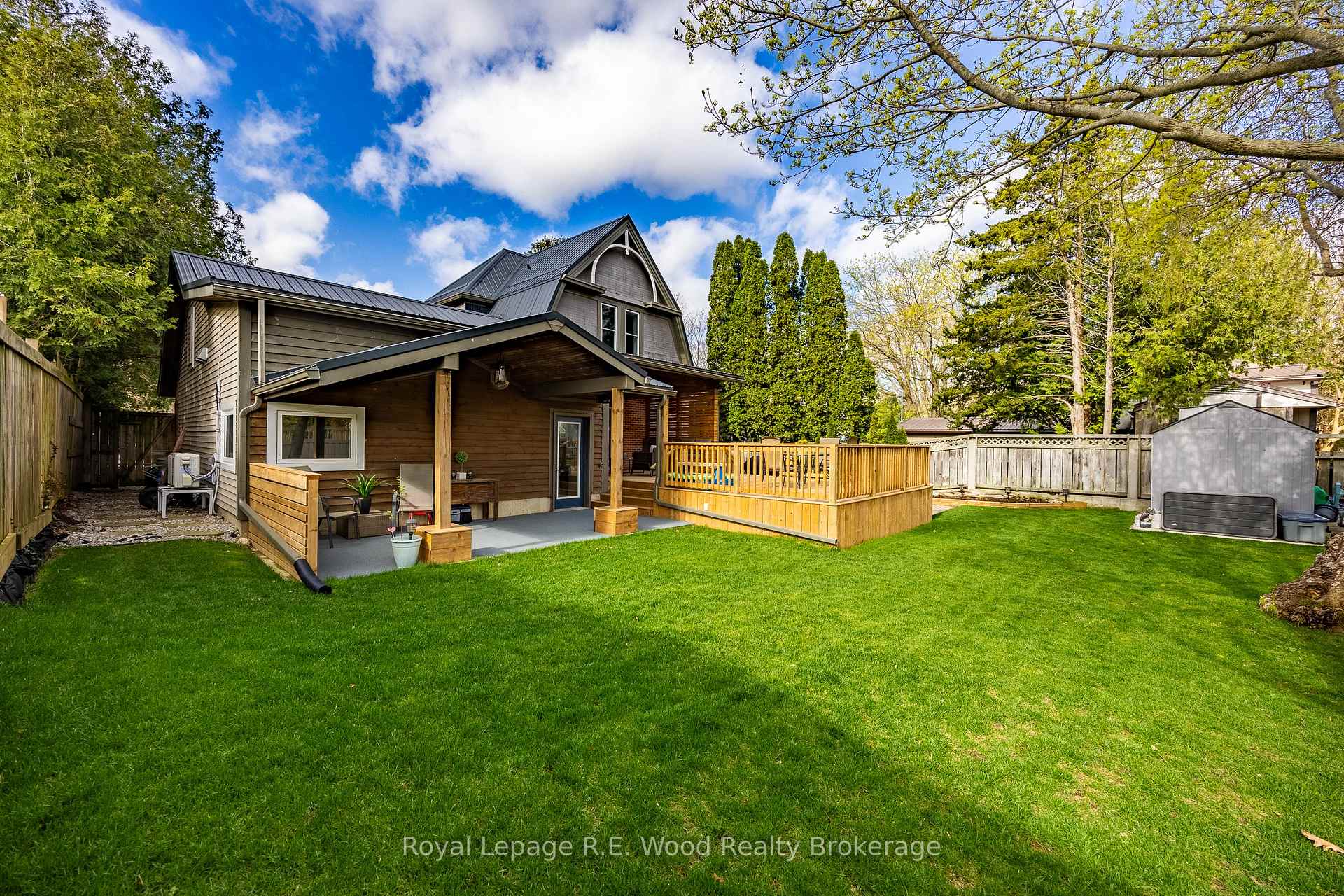 Photo 44 of 10 George Street, Tillsonburg — HOMEH