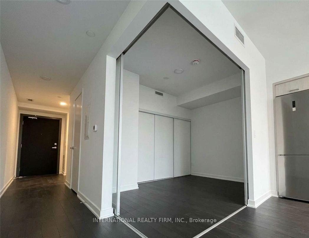Photo 5 of Unit 606, 1 Cardiff Road, Toronto, Mount Pleasant East — HOMEH