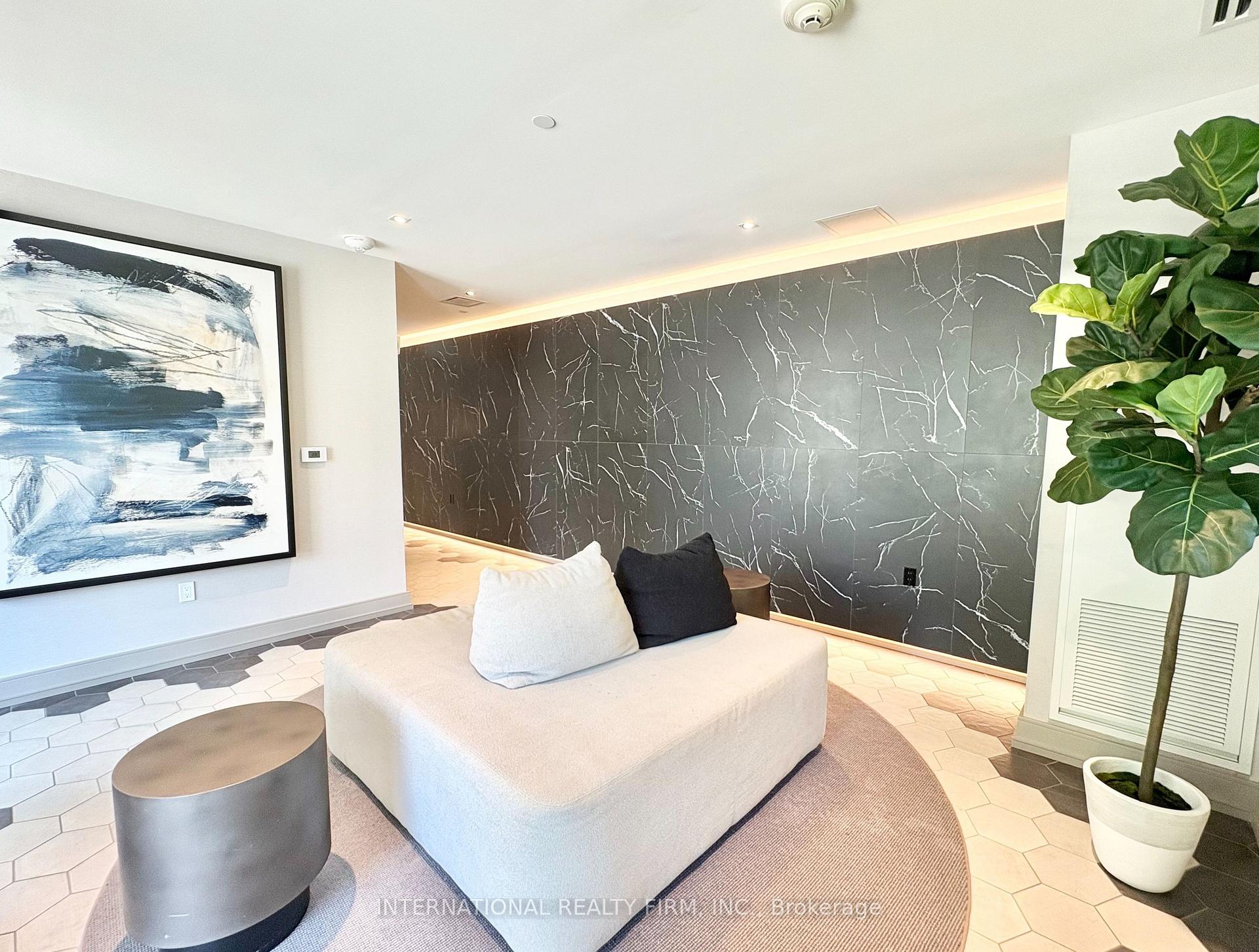 Photo 9 of Unit 606, 1 Cardiff Road, Toronto, Mount Pleasant East — HOMEH