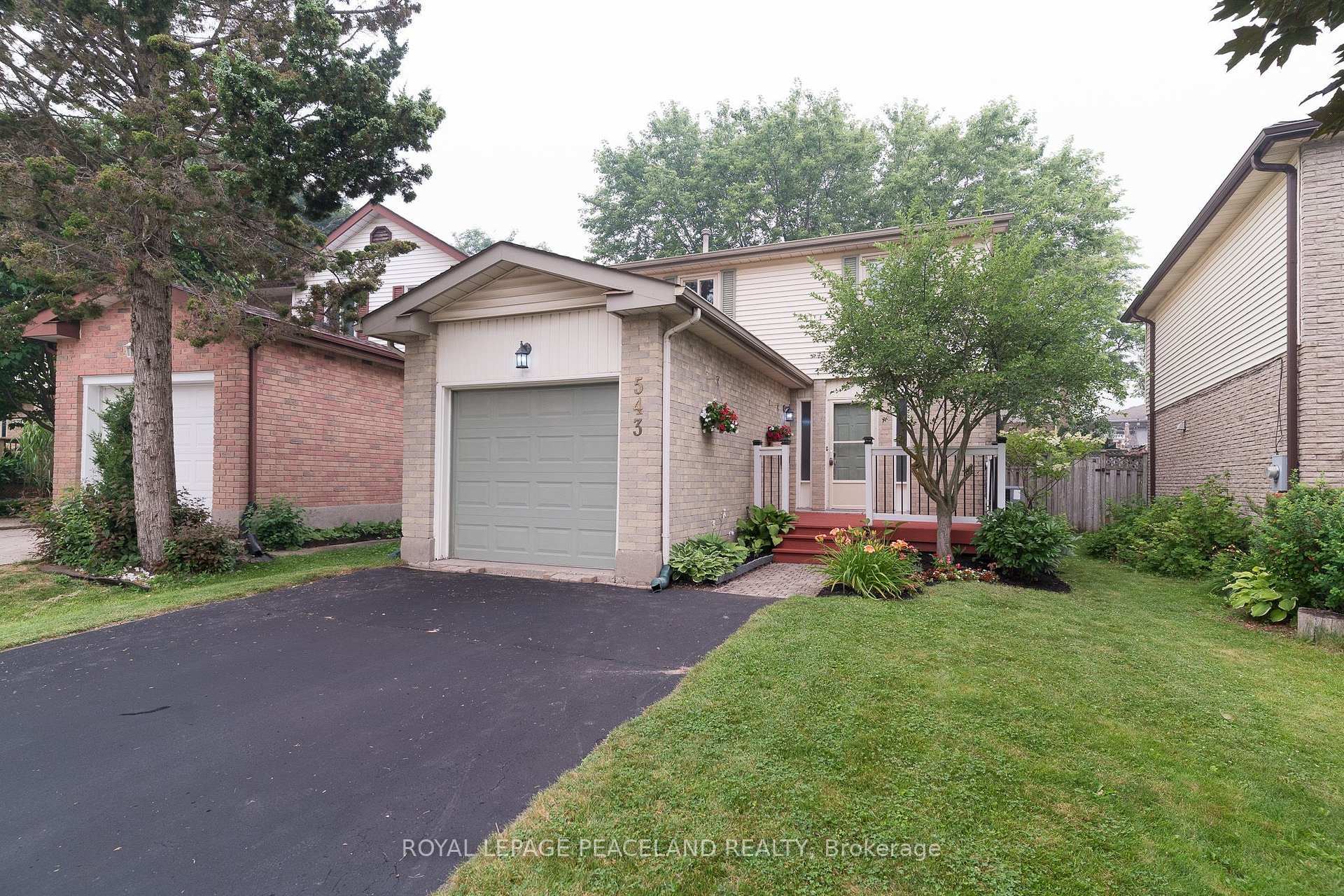 Photo 3 of 543 Drummerhill Crescent, Waterloo, Westvale — HOMEH