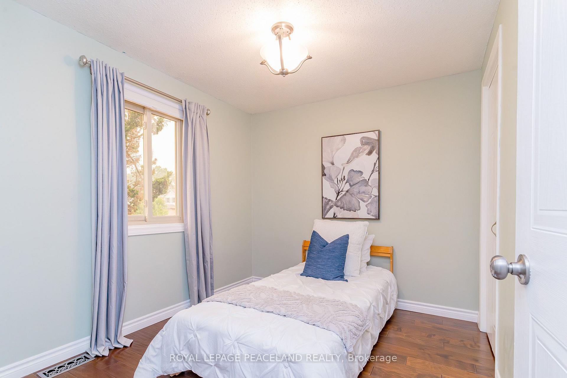 Photo 19 of 543 Drummerhill Crescent, Waterloo, Westvale — HOMEH