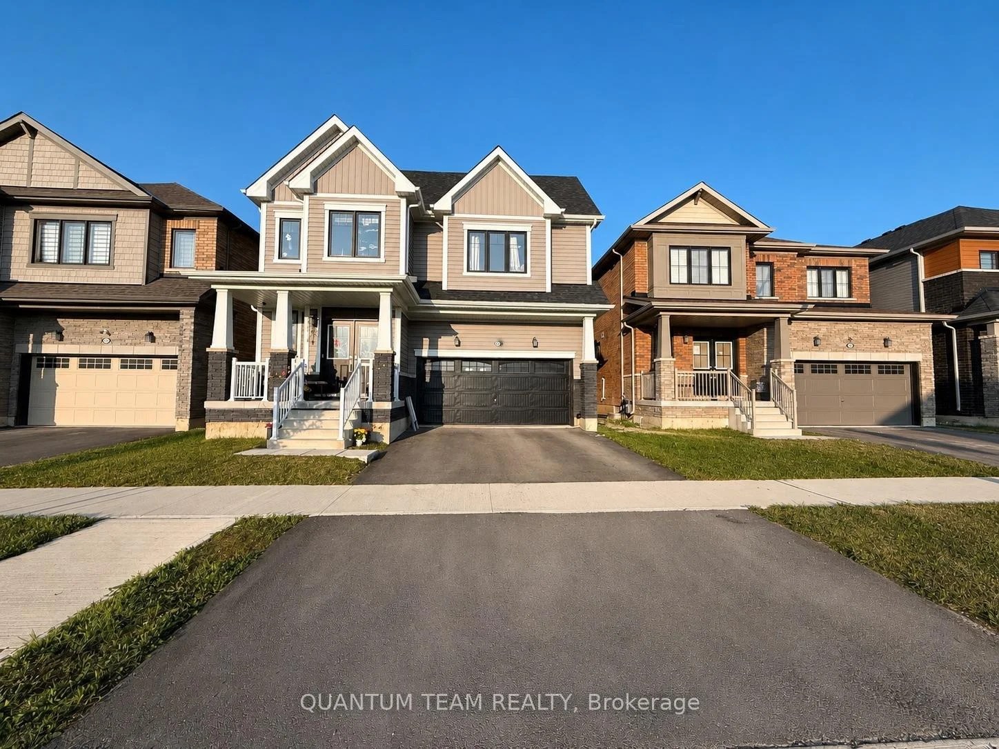 Photo 2 of 60 Lavender Road, Thorold, Hurricane/Merrittville — HOMEH