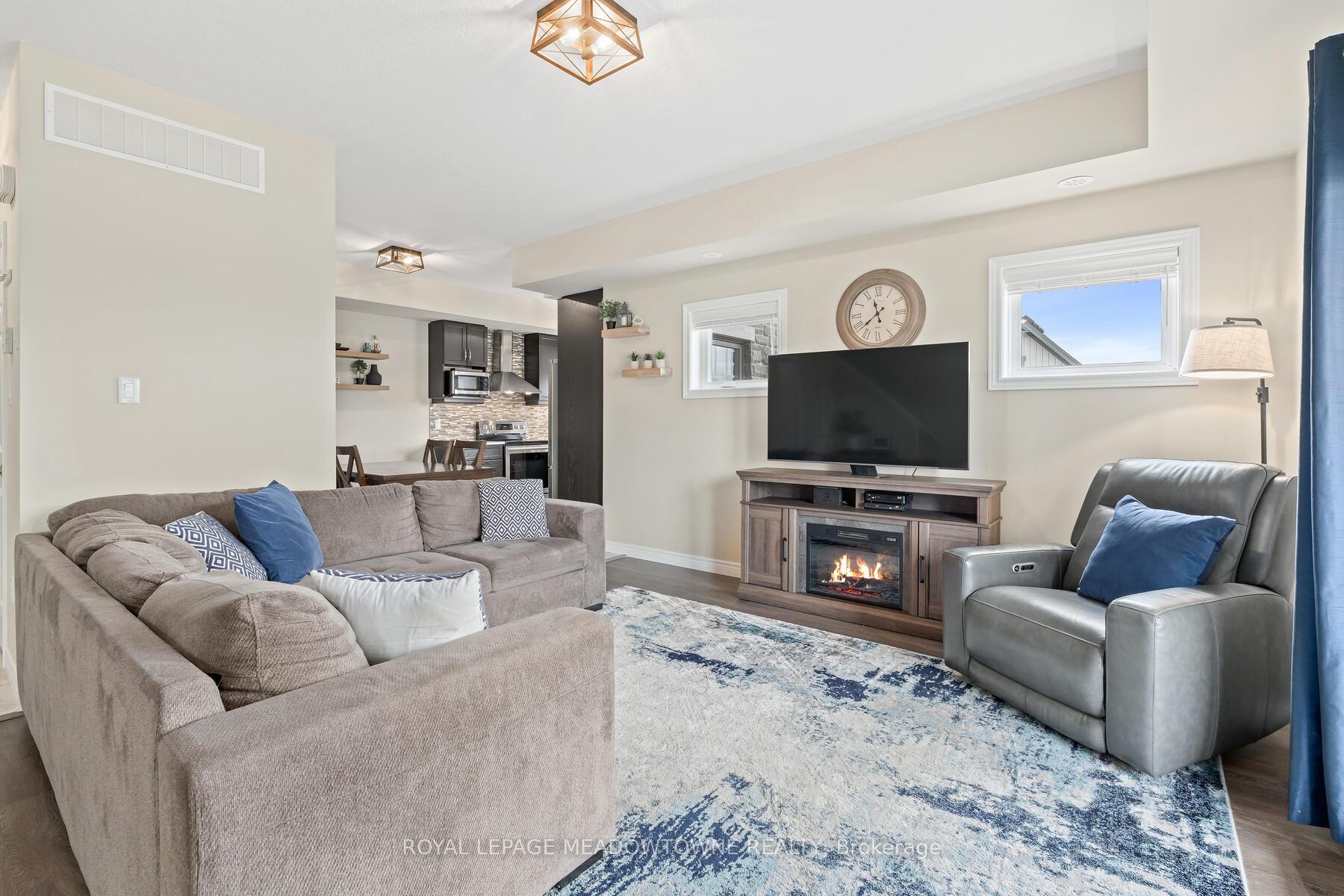 Photo 6 of Unit 20, 39 Kay Crescent, Guelph, Pineridge/Westminster Woods — HOMEH
