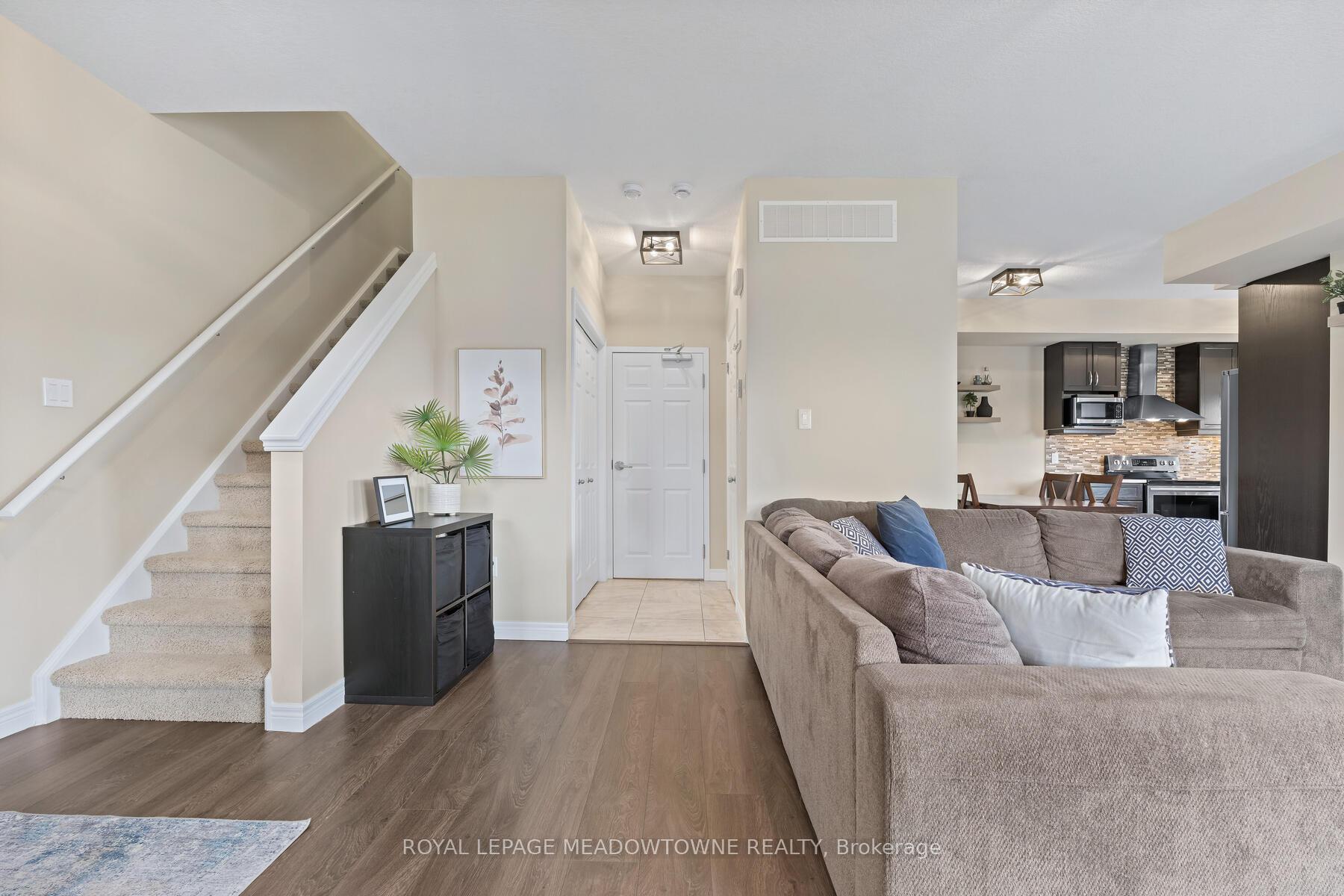 Photo 14 of Unit 20, 39 Kay Crescent, Guelph, Pineridge/Westminster Woods — HOMEH