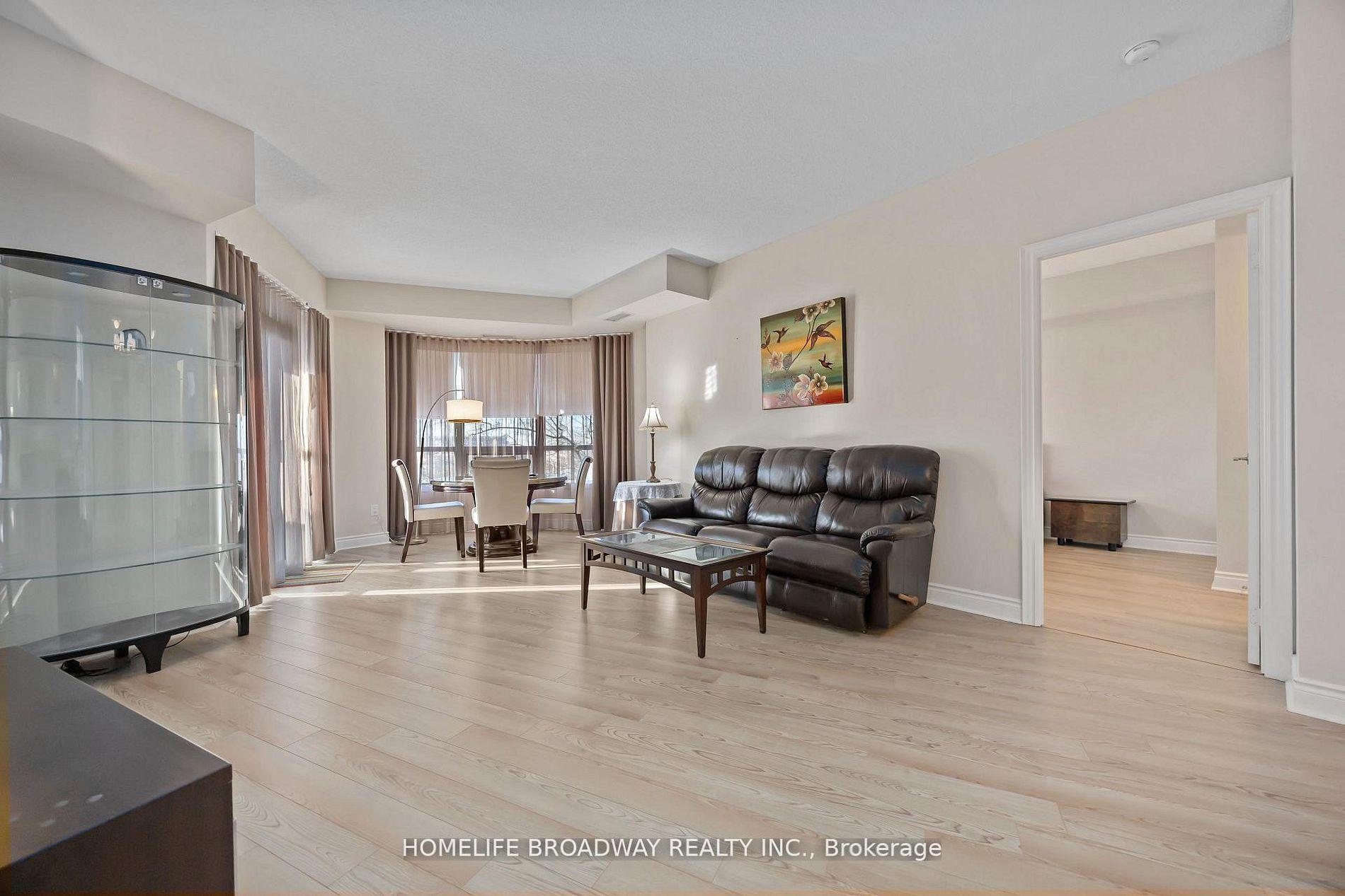 Photo 5 of Unit 263, 23 Cox Boulevard, Markham, Unionville — HOMEH