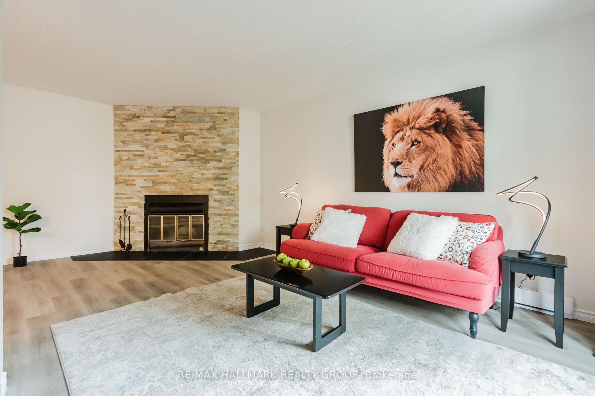 Photo 8 of Unit 6, 228 Harriot Private, Ottawa, Hunt Club Park/Greenboro — HOMEH
