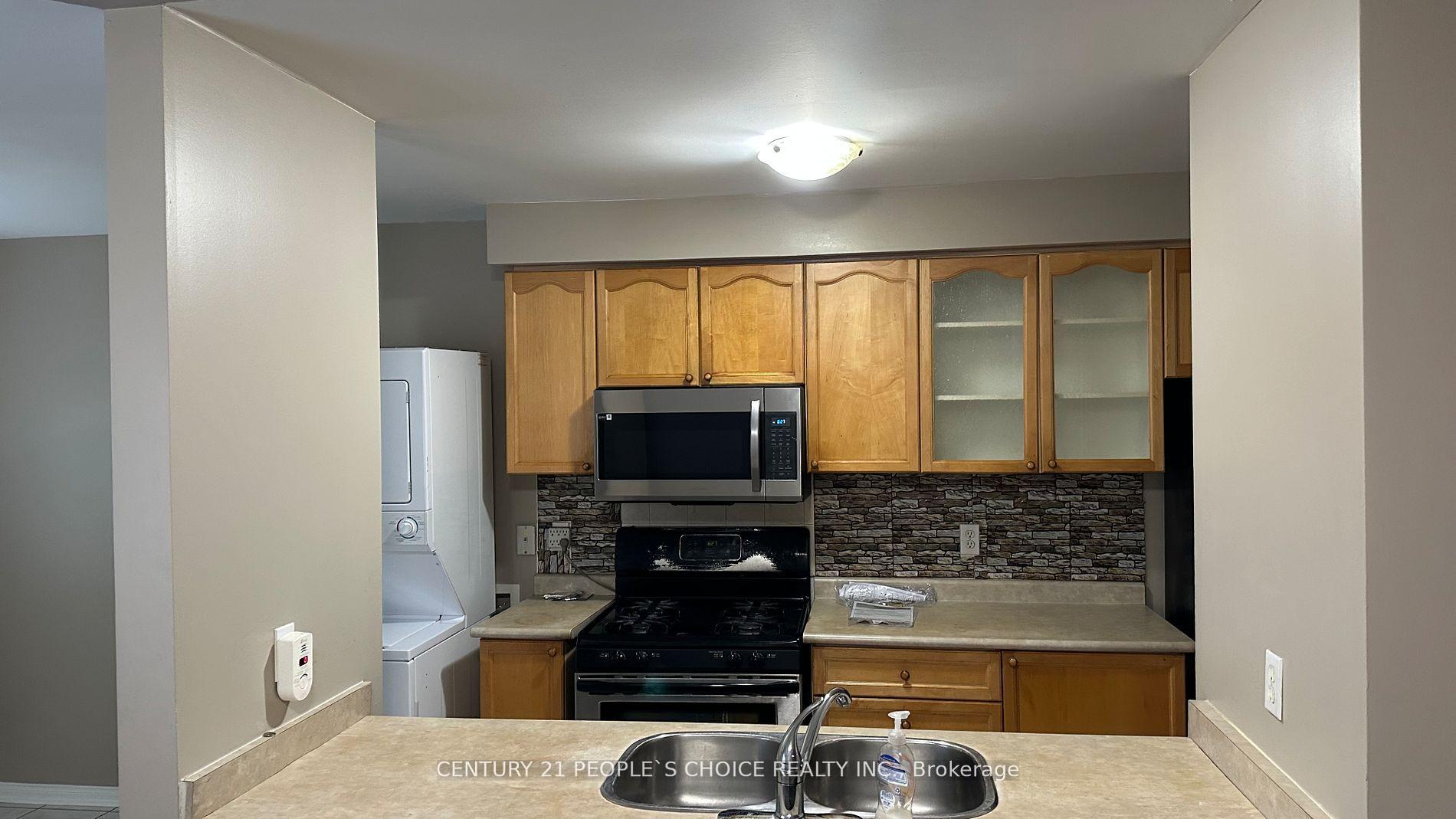 Photo 6 of Unit Upper, 7530 Magistrate Terrace, Mississauga, Meadowvale Village — HOMEH