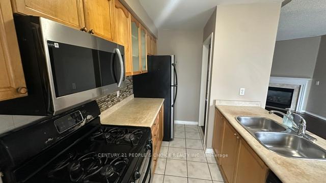 Photo 7 of Unit Upper, 7530 Magistrate Terrace, Mississauga, Meadowvale Village — HOMEH