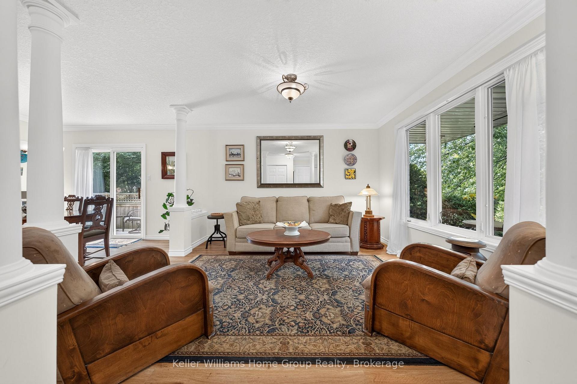 Photo 6 of 380 Prince's Street, Centre Wellington, Fergus — HOMEH