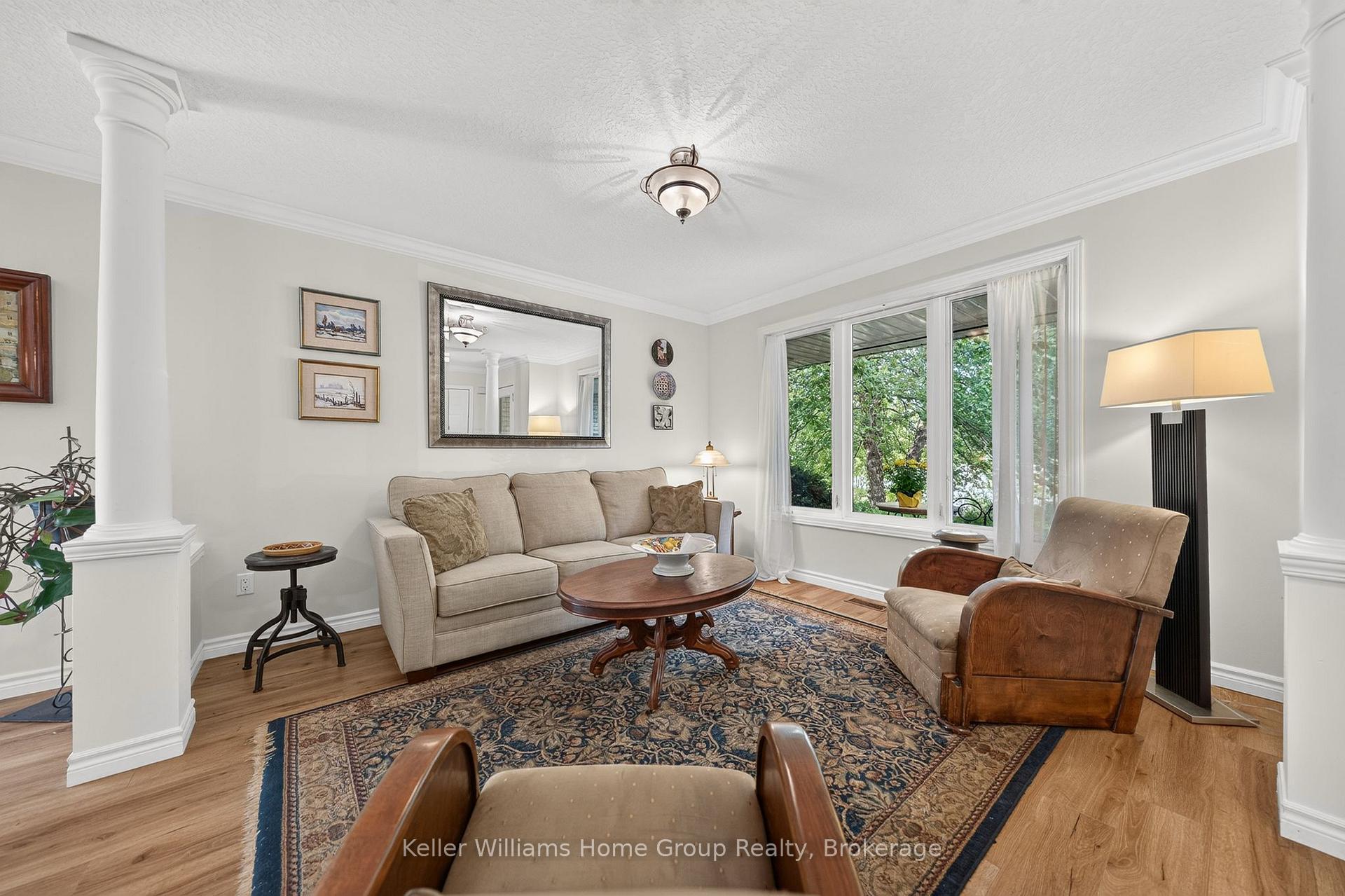 Photo 9 of 380 Prince's Street, Centre Wellington, Fergus — HOMEH