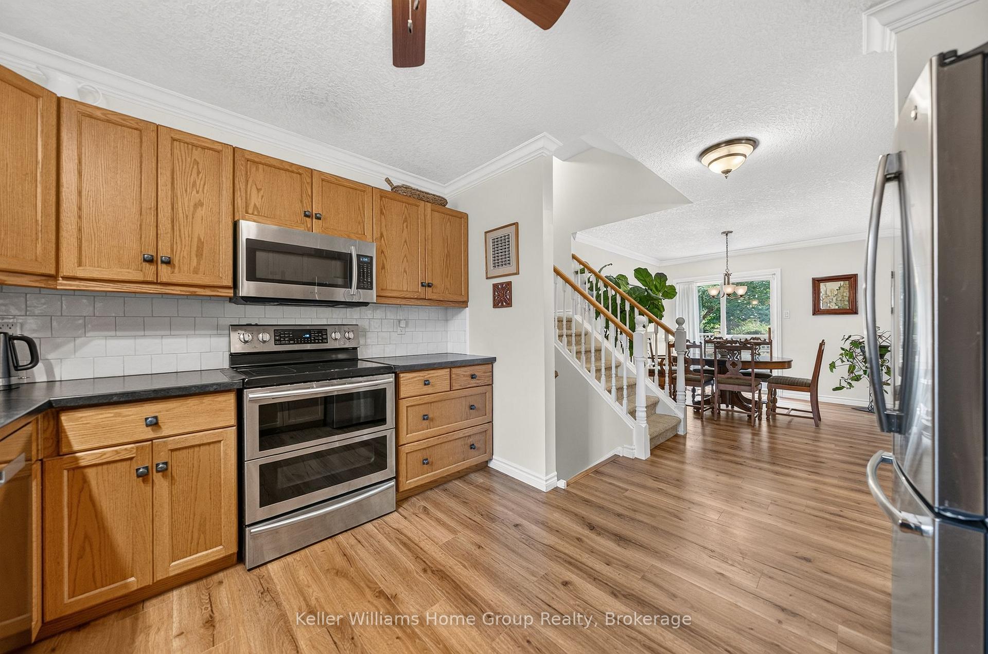 Photo 13 of 380 Prince's Street, Centre Wellington, Fergus — HOMEH