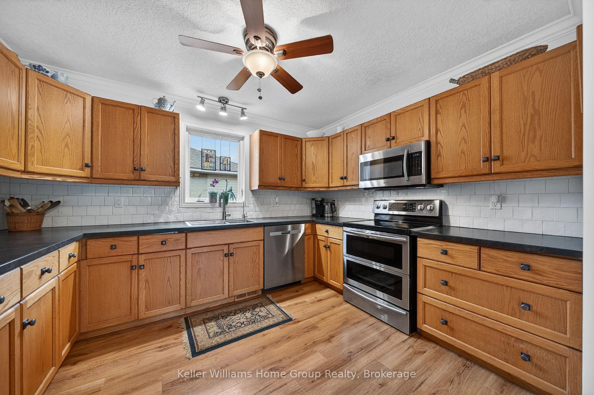 Photo 15 of 380 Prince's Street, Centre Wellington, Fergus — HOMEH