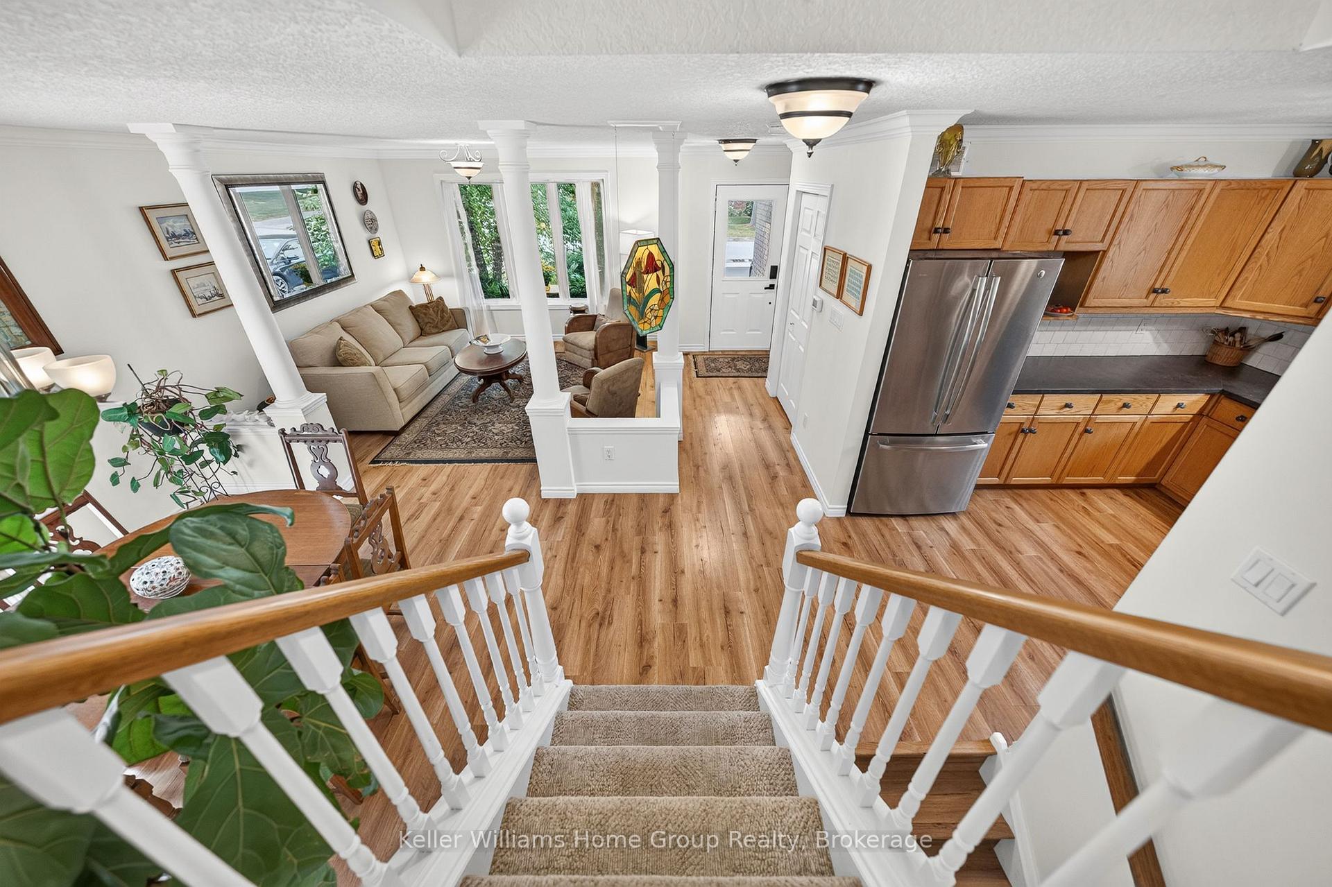Photo 16 of 380 Prince's Street, Centre Wellington, Fergus — HOMEH