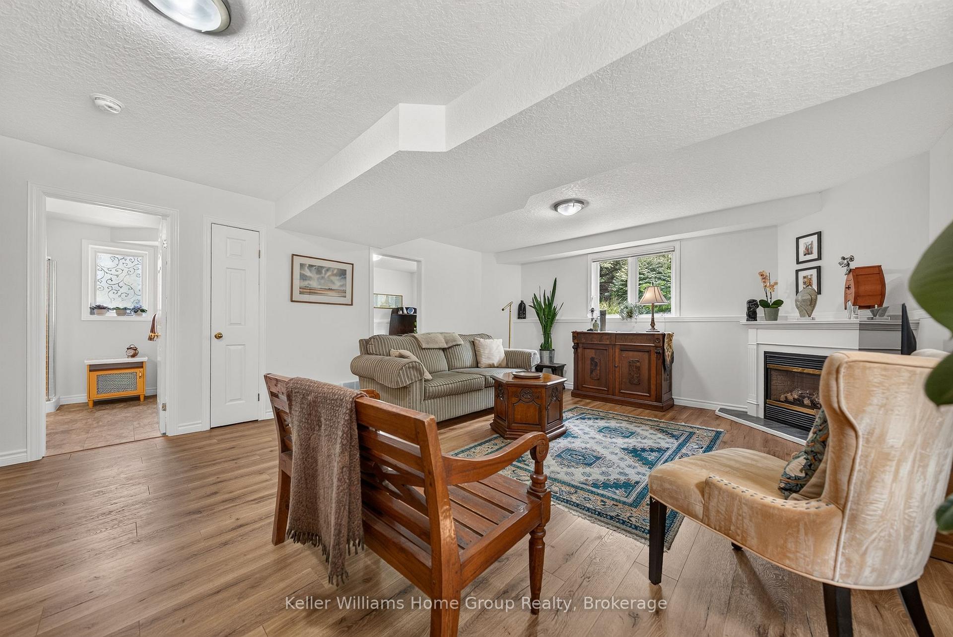 Photo 20 of 380 Prince's Street, Centre Wellington, Fergus — HOMEH