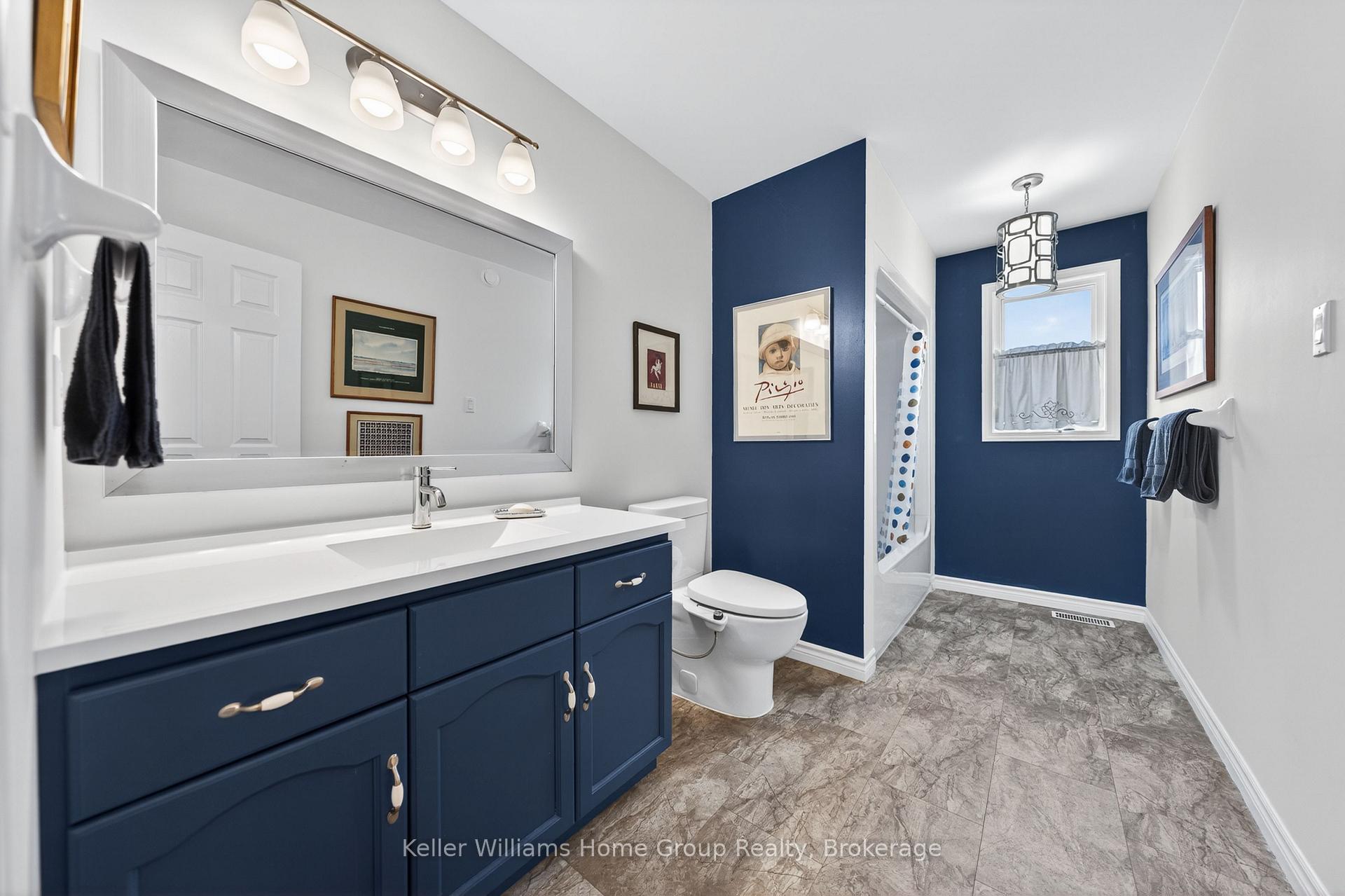 Photo 31 of 380 Prince's Street, Centre Wellington, Fergus — HOMEH