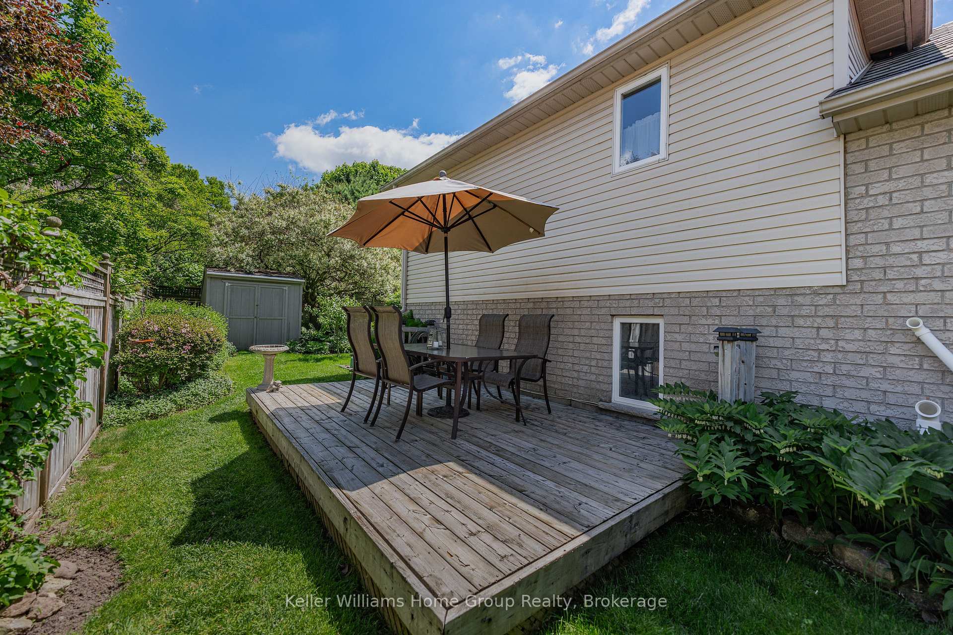 Photo 45 of 380 Prince's Street, Centre Wellington, Fergus — HOMEH