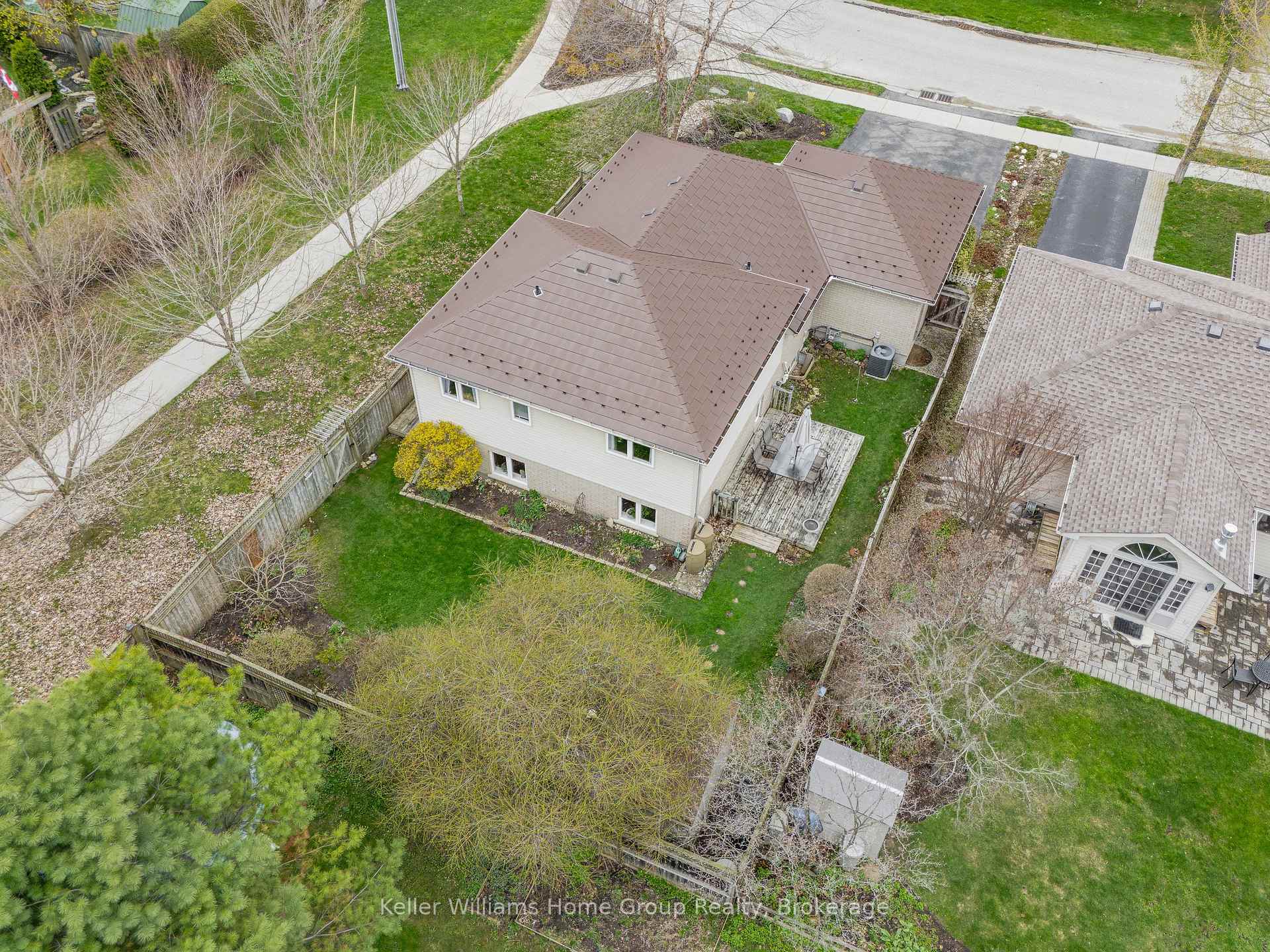 Photo 47 of 380 Prince's Street, Centre Wellington, Fergus — HOMEH