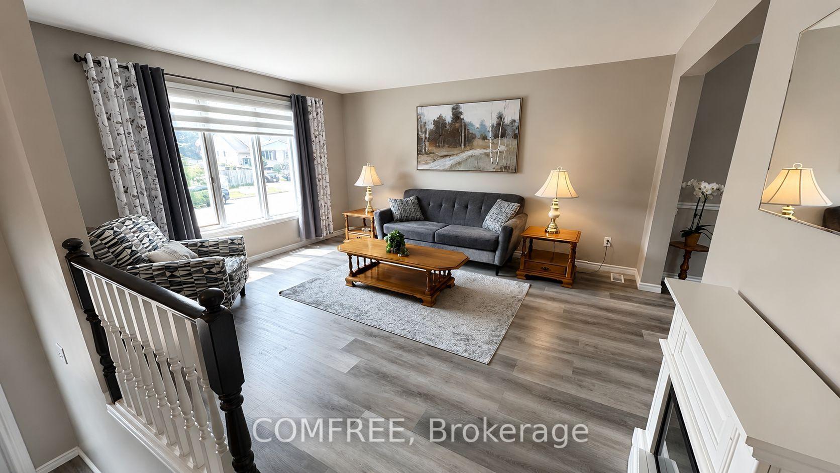 Photo 3 of 188 Windsor Street, Welland, Broadway — HOMEH