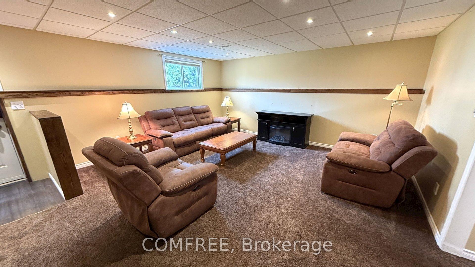 Photo 18 of 188 Windsor Street, Welland, Broadway — HOMEH