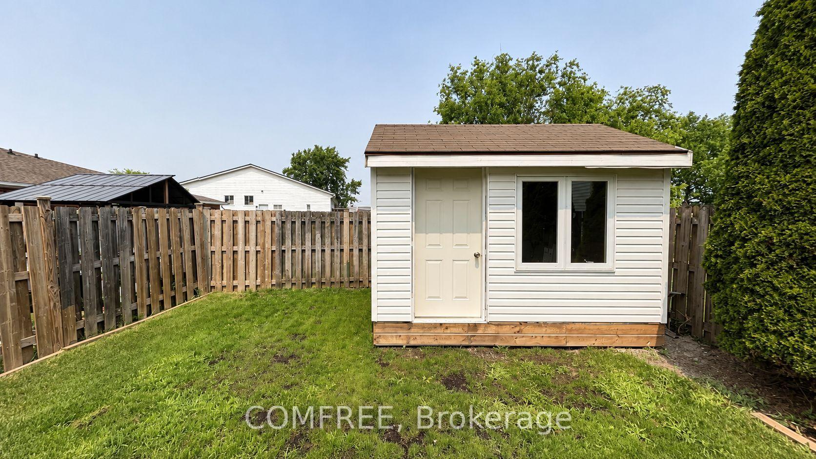 Photo 23 of 188 Windsor Street, Welland, Broadway — HOMEH