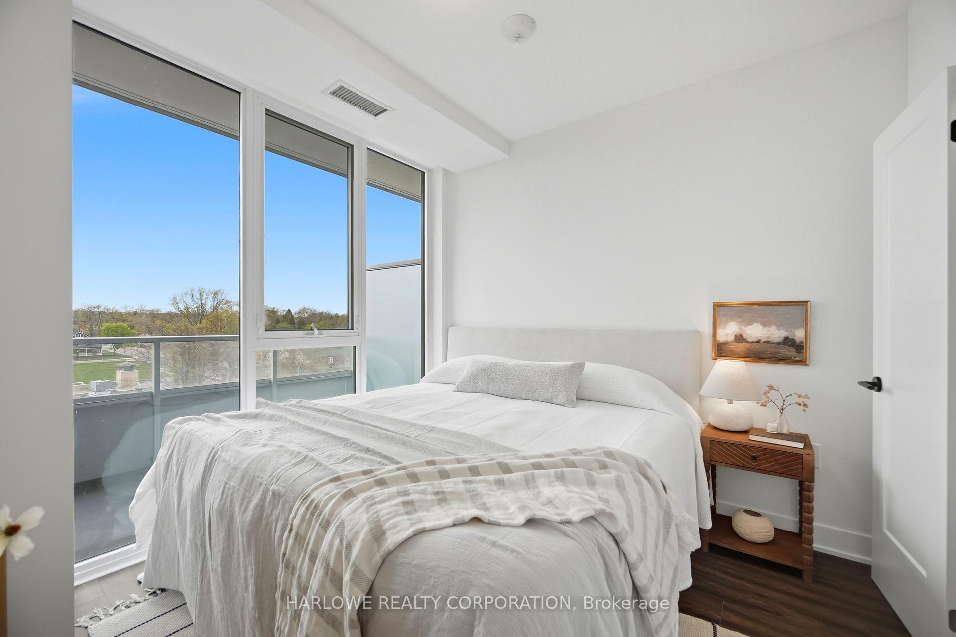 Photo 10 of Unit 413, 2088 James Street, Burlington, Brant — HOMEH