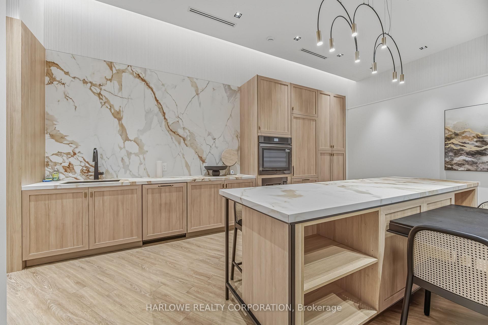 Photo 23 of Unit 413, 2088 James Street, Burlington, Brant — HOMEH