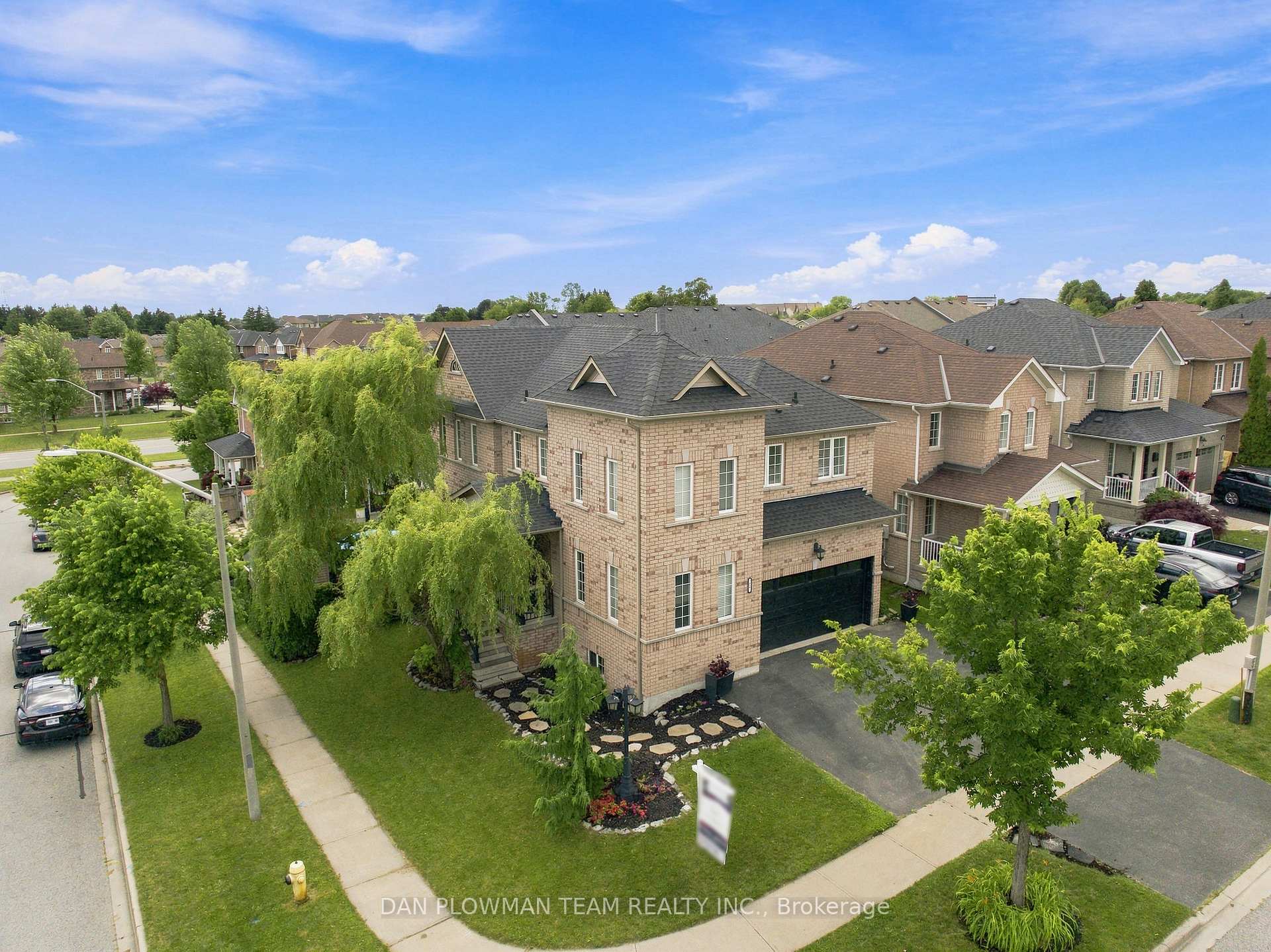 Photo 1 of 72 Beckett Crescent, Clarington, Courtice — HOMEH