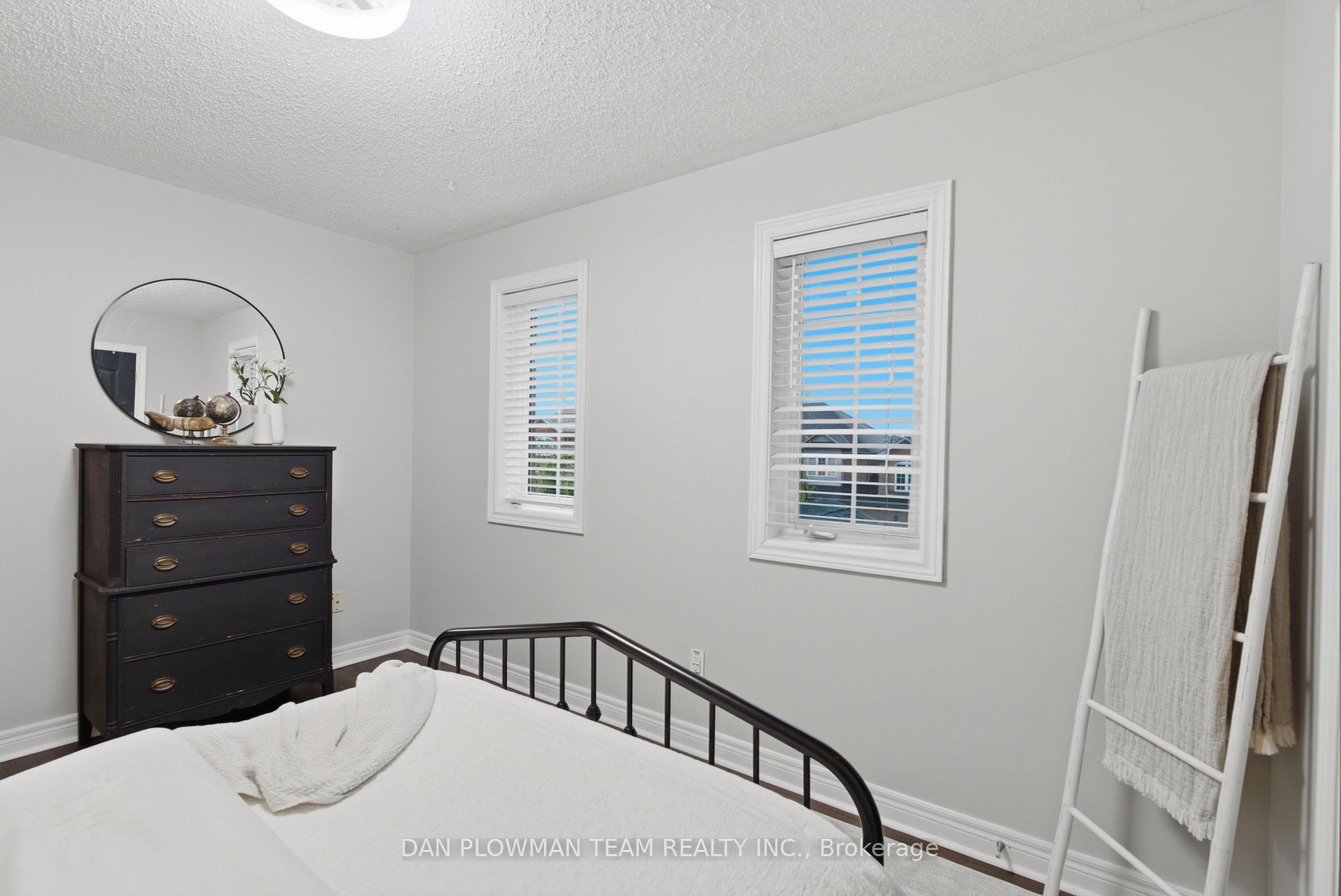 Photo 30 of 72 Beckett Crescent, Clarington, Courtice — HOMEH
