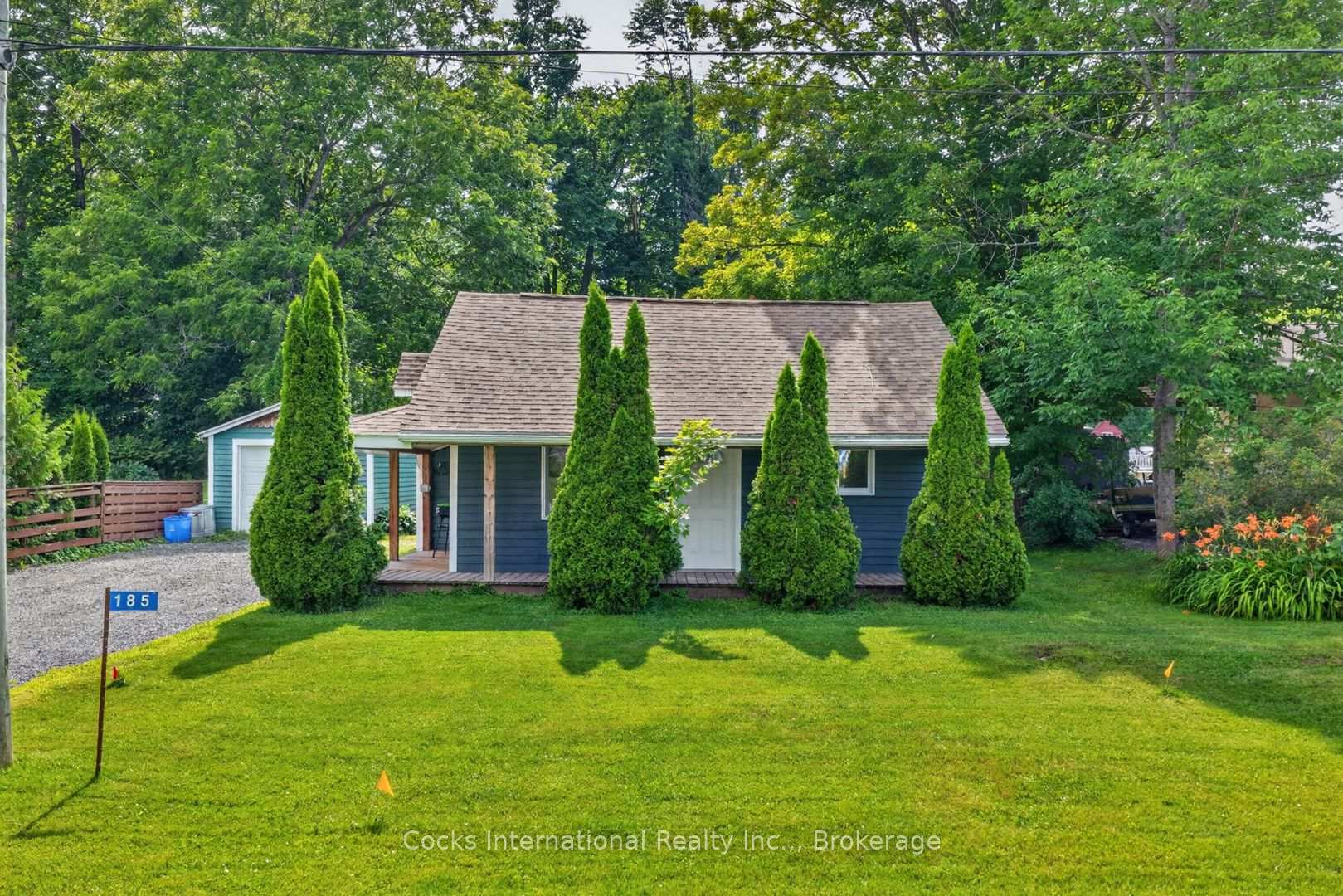 Photo 3 of 185 McPherson Street, Gravenhurst, Muskoka (S) — HOMEH